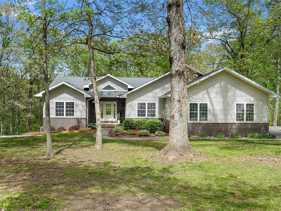 1484 Seneca Rd NW, Swisher, IA 52338 Zillow