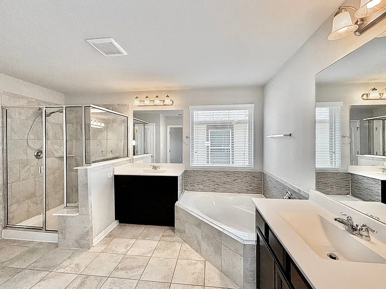 6818 Hanover Stone — Photo 7