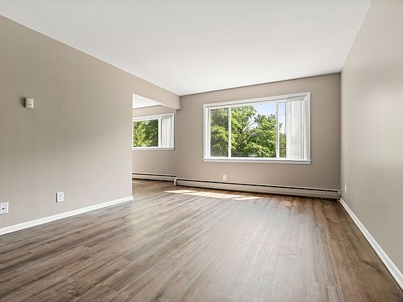 3rd image of 6401 Beard Ave N #3-05