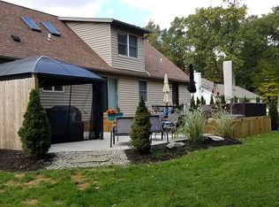 5100 Chaudhary Dr, Swanton, OH 43558