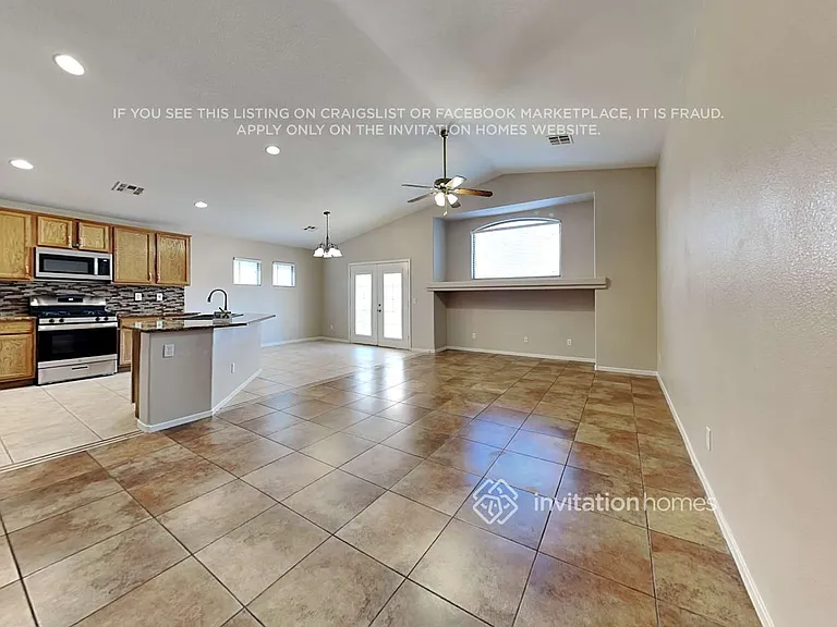 5745 Oasis Ridge St — Photo 6