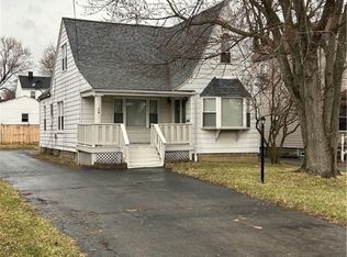 24 Erskine Ave, Youngstown, OH 44512
