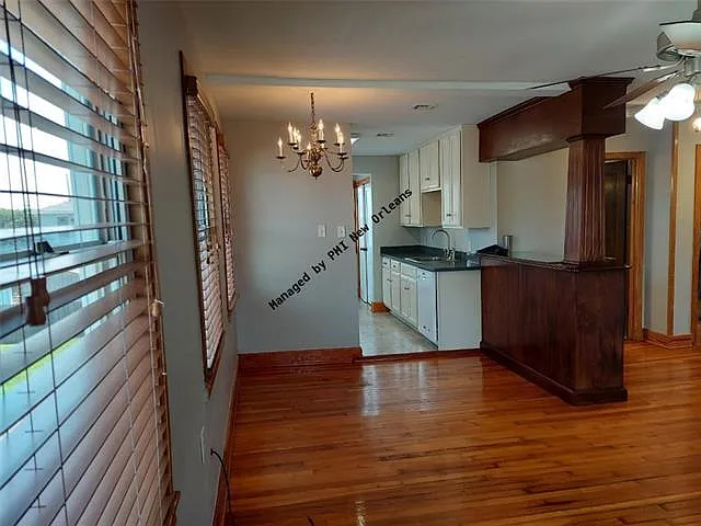 2 bed, 1.0 bath, 1000 sqft, $1,300 — Photo 4
