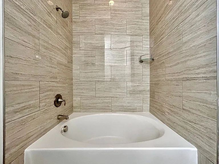 1900 Barton Springs Rd #2007 — Photo 15