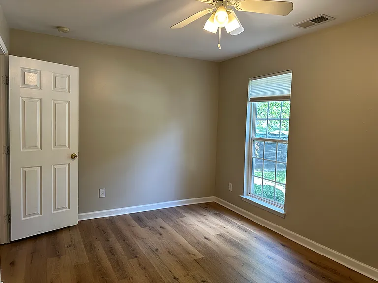 2108 Lord Proprietor Ln — Photo 18