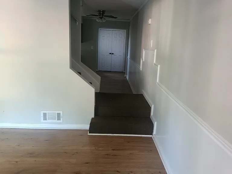 2593 Golfview Ter SE #2 — Photo 2