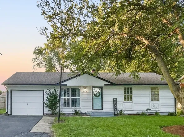 3208 Sunrise View St, McHenry, IL 60050