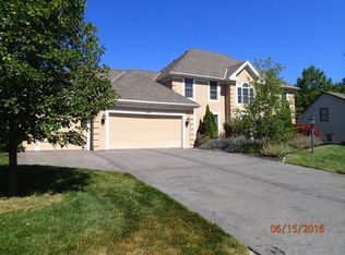 508 N Leonard Rd, Saint Joseph, MO 64506