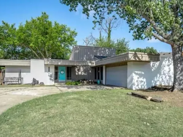 2334 Louise Ln, Norman, OK 73071