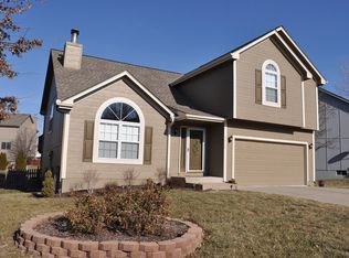 1167 SW Santa Fe Dr, Lees Summit, MO 64081