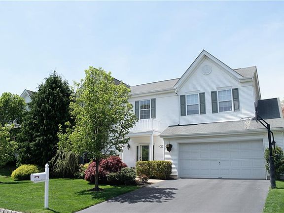 2nd image of 25 Hyde Park Dr