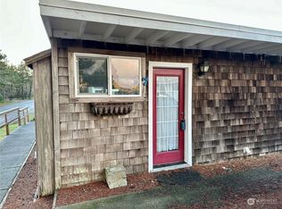 1611 Ocean Beach Blvd S #7, Long Beach, WA 98631