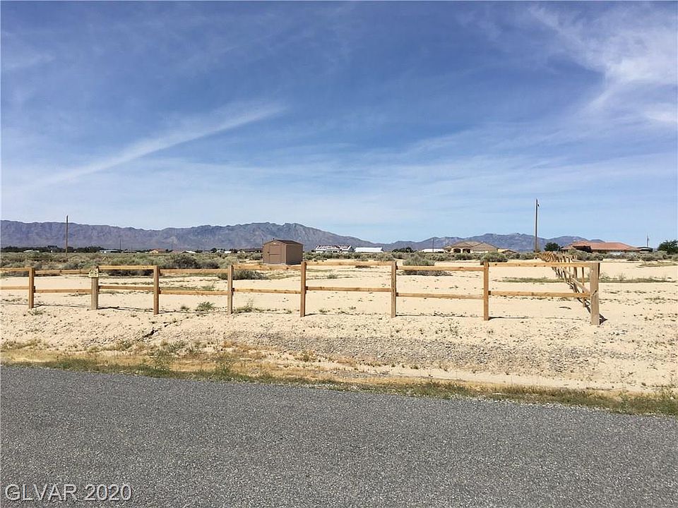 1st image of 3170 Sagebrush Ave