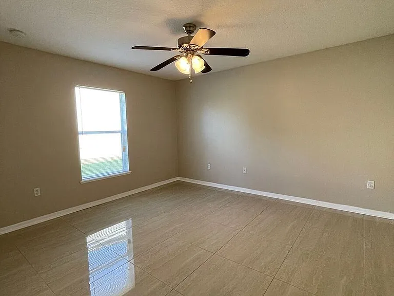 2317 Walnut Canyon Dr — Photo 18