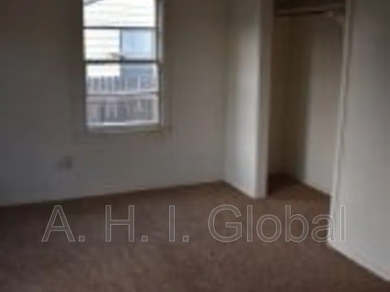 4615 S Lipscomb St — Photo 8