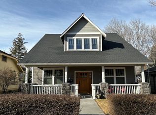 249 NW 8th St, Redmond, OR 97756