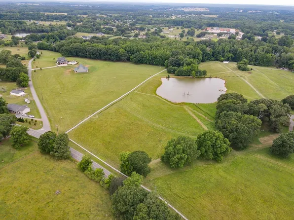 4171 Old Furnace Rd, Chesnee, SC 29323