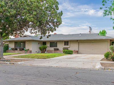 230 W Fountain Way, Fresno, CA, 93705