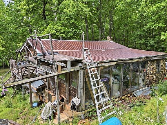 5th image of 30 Tomcyn Ln