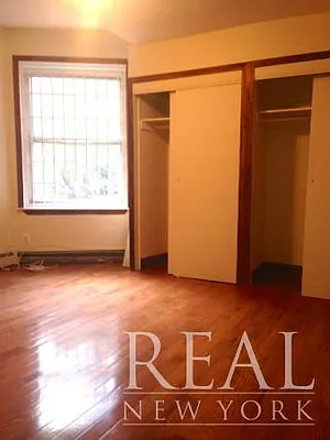 Rented by REAL New York | media 7