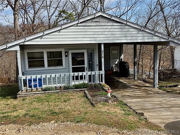 2nd image of 876 Malibu Rd