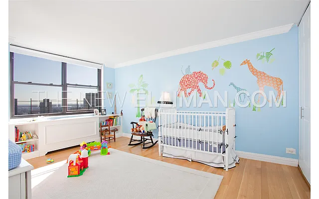 Rented by Douglas Elliman | media 31
