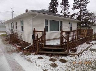 906 E Hazel St, Albion, IN 46701