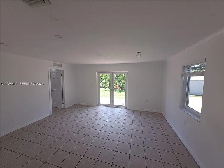 9971 Dominican Dr — Photo 23