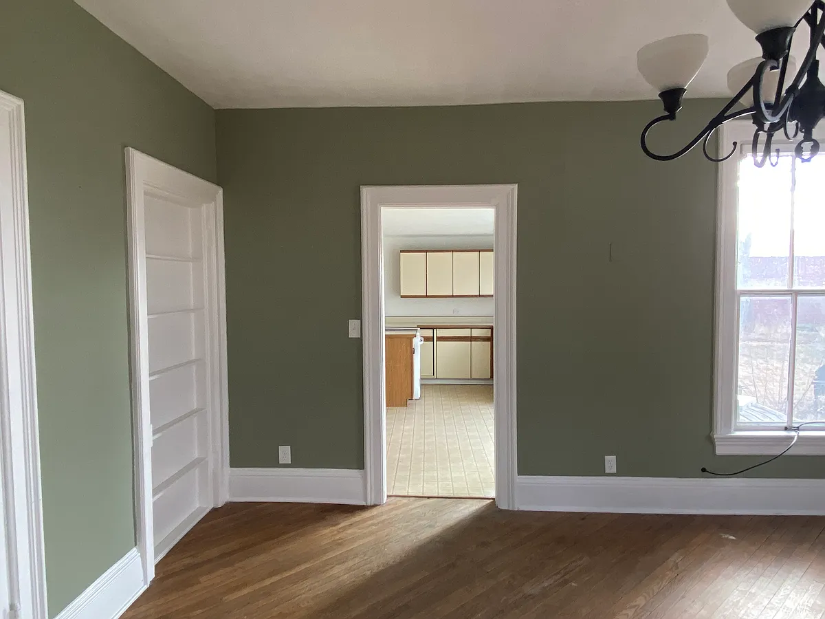 dining room - 2N157 Pouley Rd