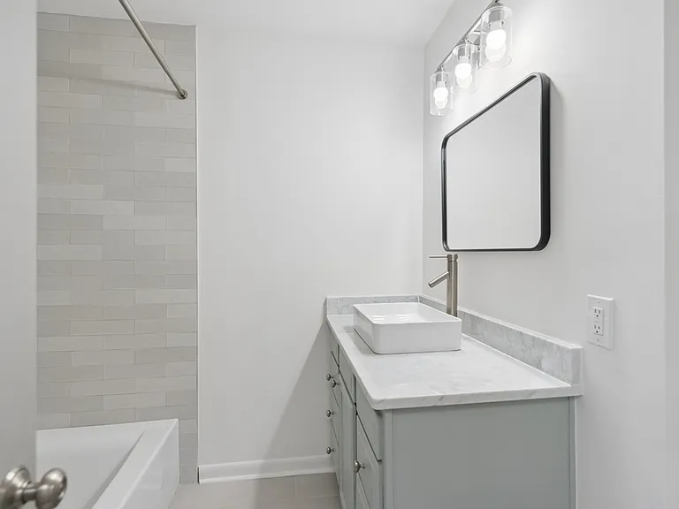 5004 Danby Dr — Photo 38