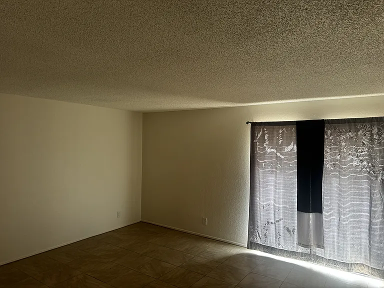 15086 Dakota St — Photo 3
