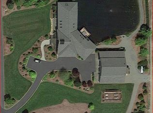 13565 Bayview Rd, Mount Vernon, WA 98273