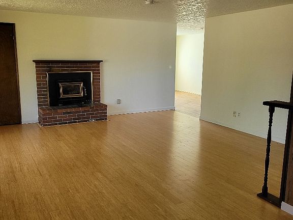 4th image of 4436 Hager St SE