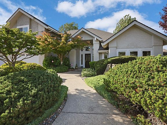 5th image of 2323 Grenoble Dr
