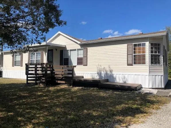 2303 Metro Dr, Ruskin, FL 33570
