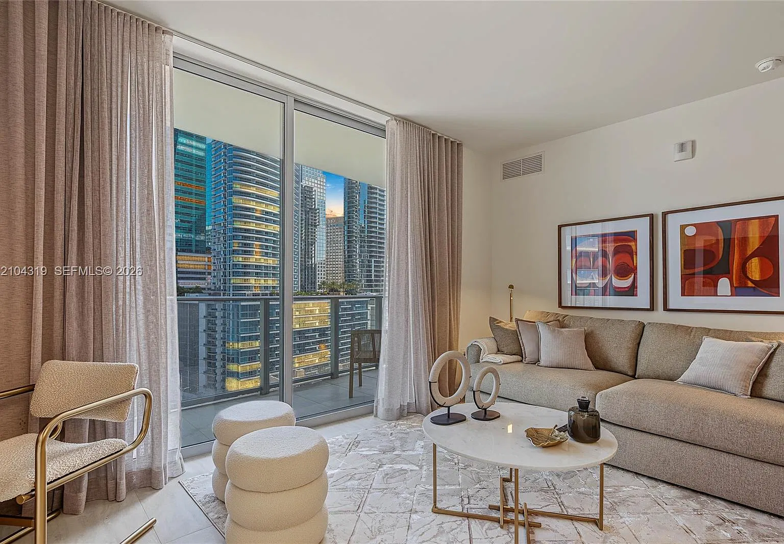 Brickell Point — Photo 1