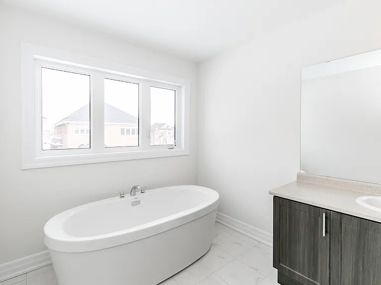1024 Wickham Rd — Photo 13