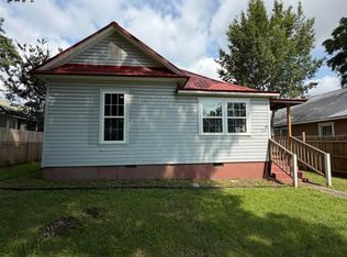 1205 S 11th St, Gadsden, AL 35901