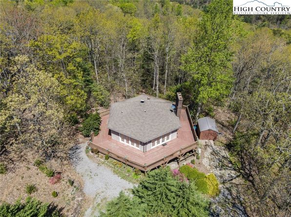 3190 Holly Road, Connelly Springs, NC 28612