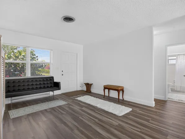 860-870 NE 23rd Avenue #1-2, Pompano Beach, FL 33062