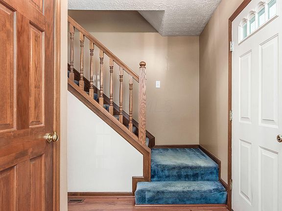 5th image of 3935 Larchmere Dr