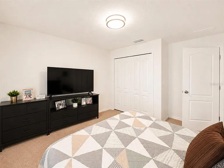 12820 Strode Ln — Photo 22