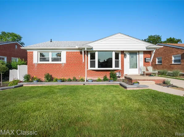 6622 Schaller St, Garden City, MI 48135