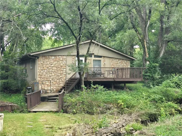 506 NE 114th Ter, Kansas City, MO 64155