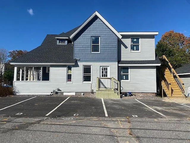 69 Prescott St S #1 — Photo 1