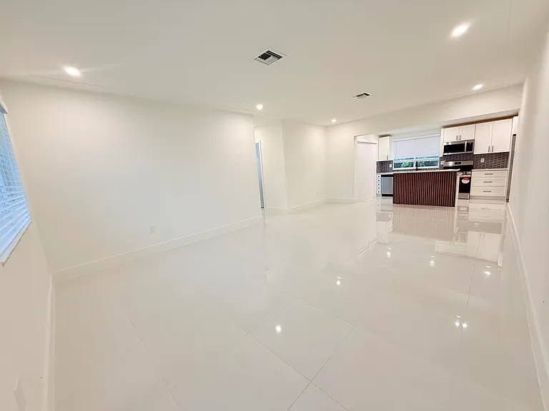 345 Pinehurst Rd — Photo 7