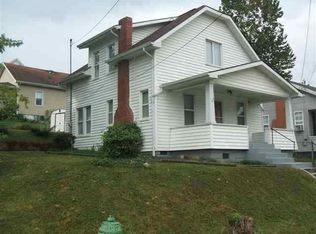 137 Sycamore St, Huntington, WV 25705