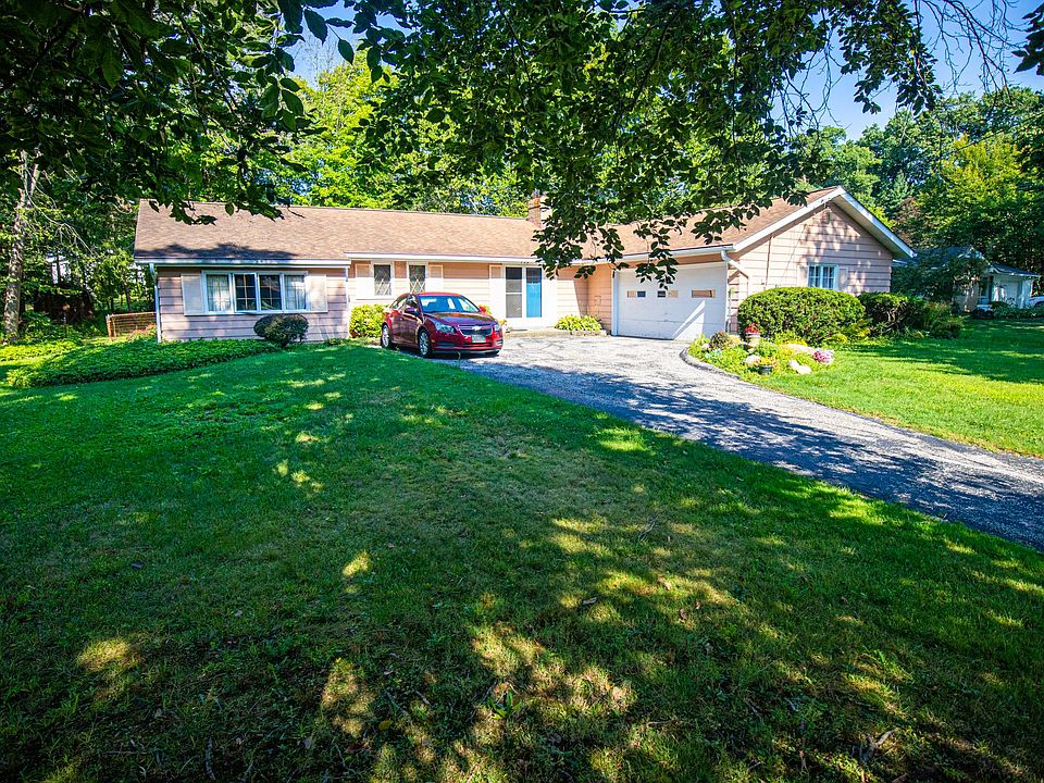 1st image of 734 Kenwood Dr
