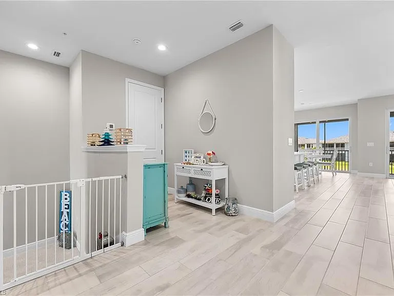 2609 Seychelles Cir #1608 — Photo 26