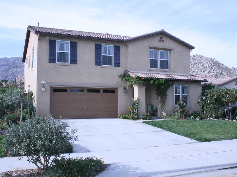 1st image of 694 Julian Ave